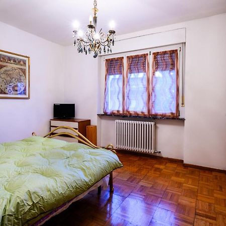 Retro Apartment In The Mountains Меццоломбардо Экстерьер фото