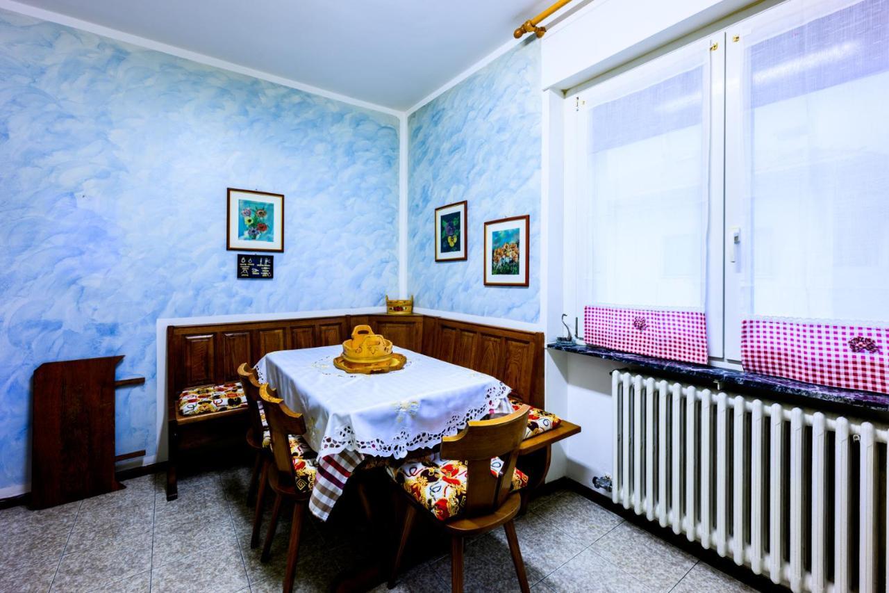 Retro Apartment In The Mountains Меццоломбардо Экстерьер фото